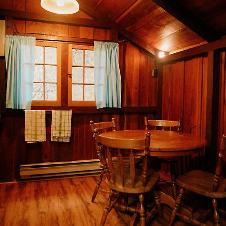 Addison'S Bungalows Brisco Buitenkant foto
